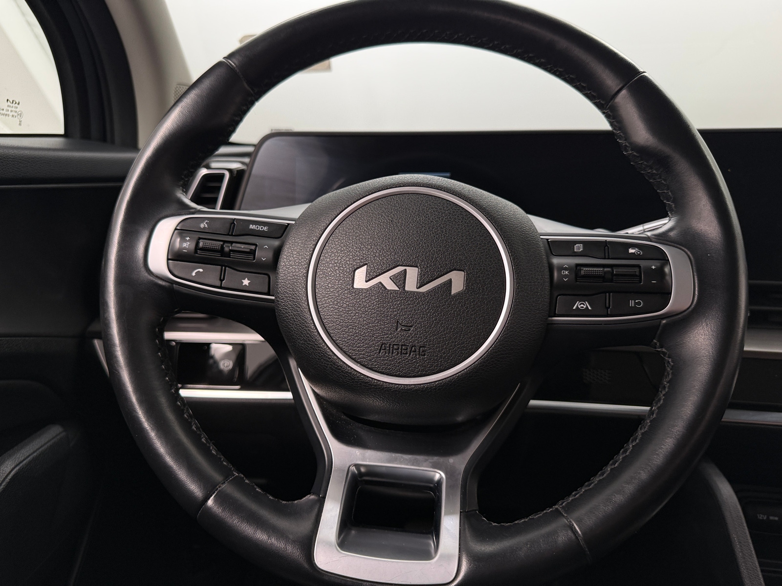 Thumbnail: 2023 Kia Sportage - 4