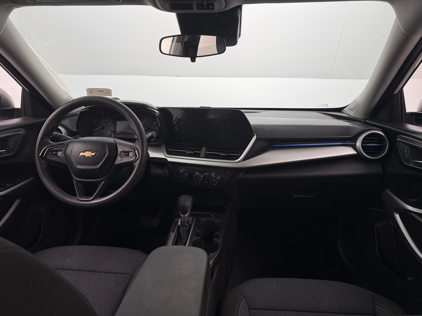 Thumbnail: 2024 Chevrolet Trax - 3