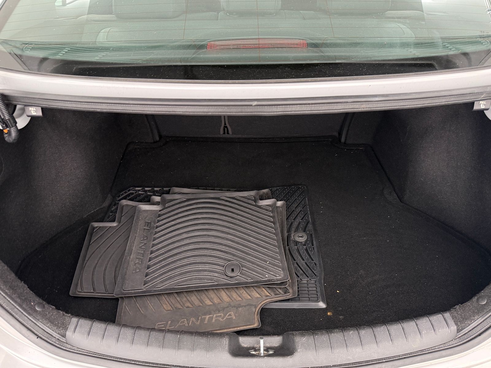 Thumbnail: 2017 Hyundai Elantra - 6