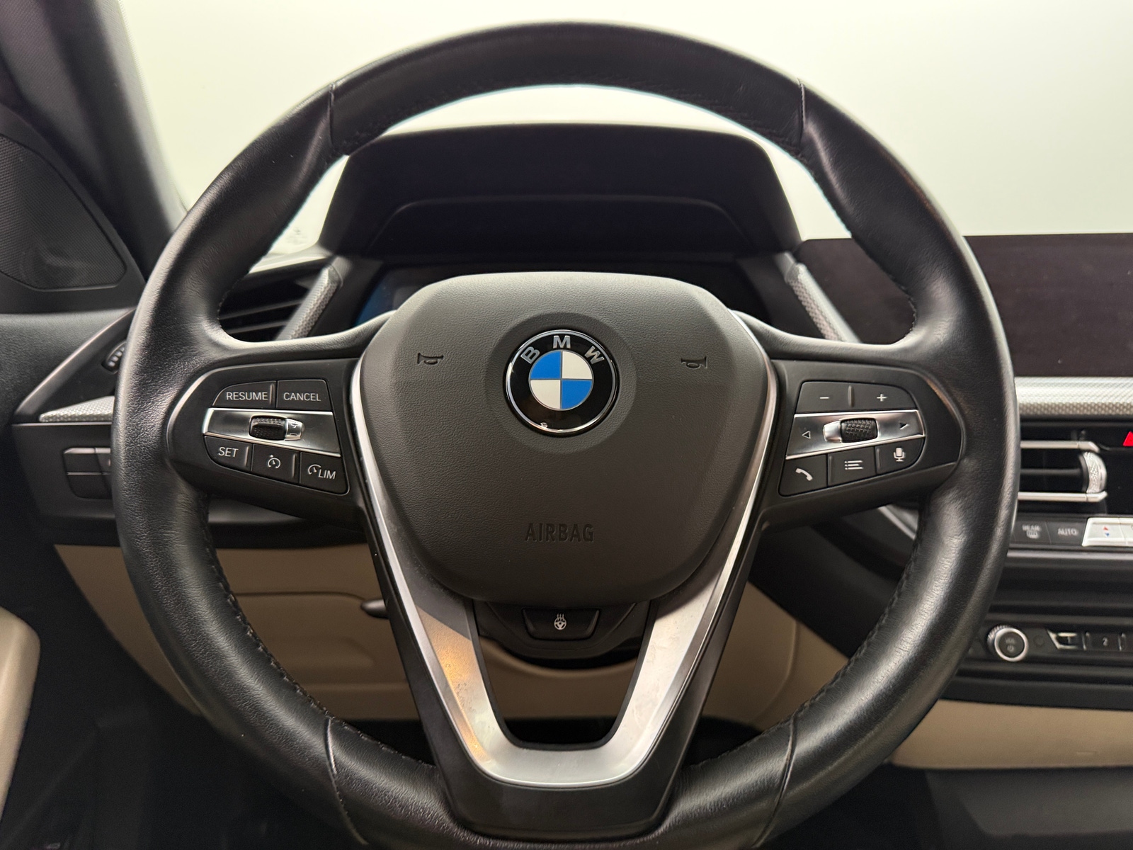 Thumbnail: 2022 BMW 2 Series - 4