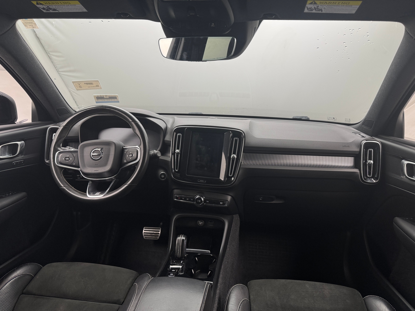 Thumbnail: 2020 Volvo XC40 - 2