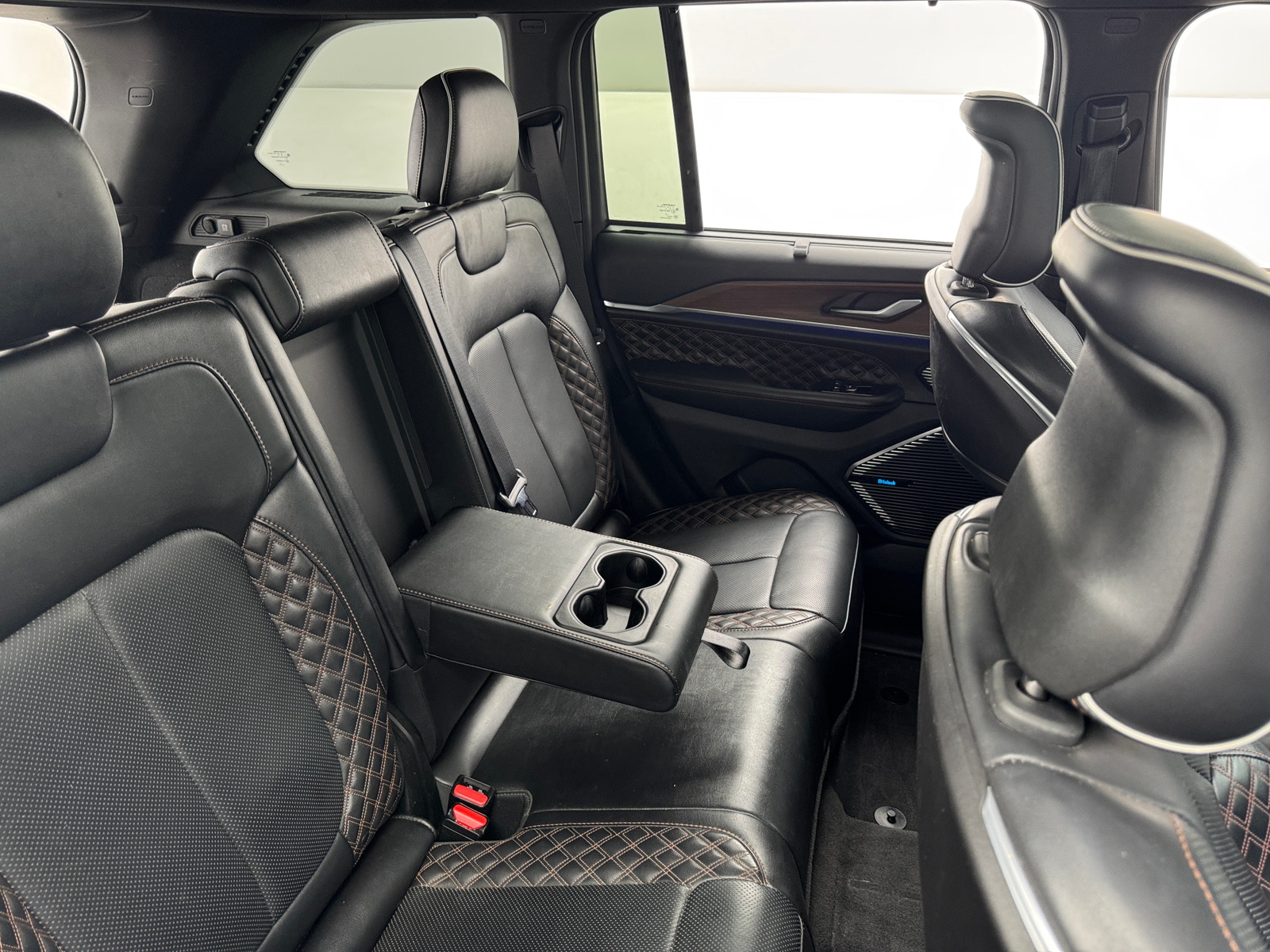 Thumbnail: 2022 Jeep Grand Cherokee - 5