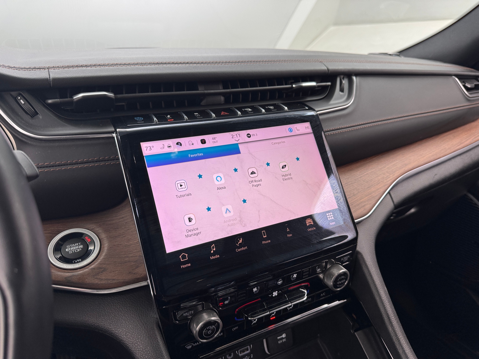 Thumbnail: 2022 Jeep Grand Cherokee - 3