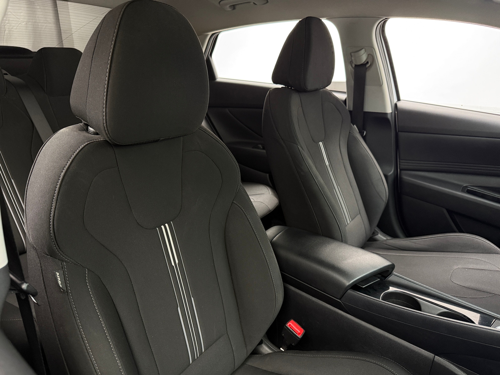 Thumbnail: 2023 Hyundai Elantra - 2