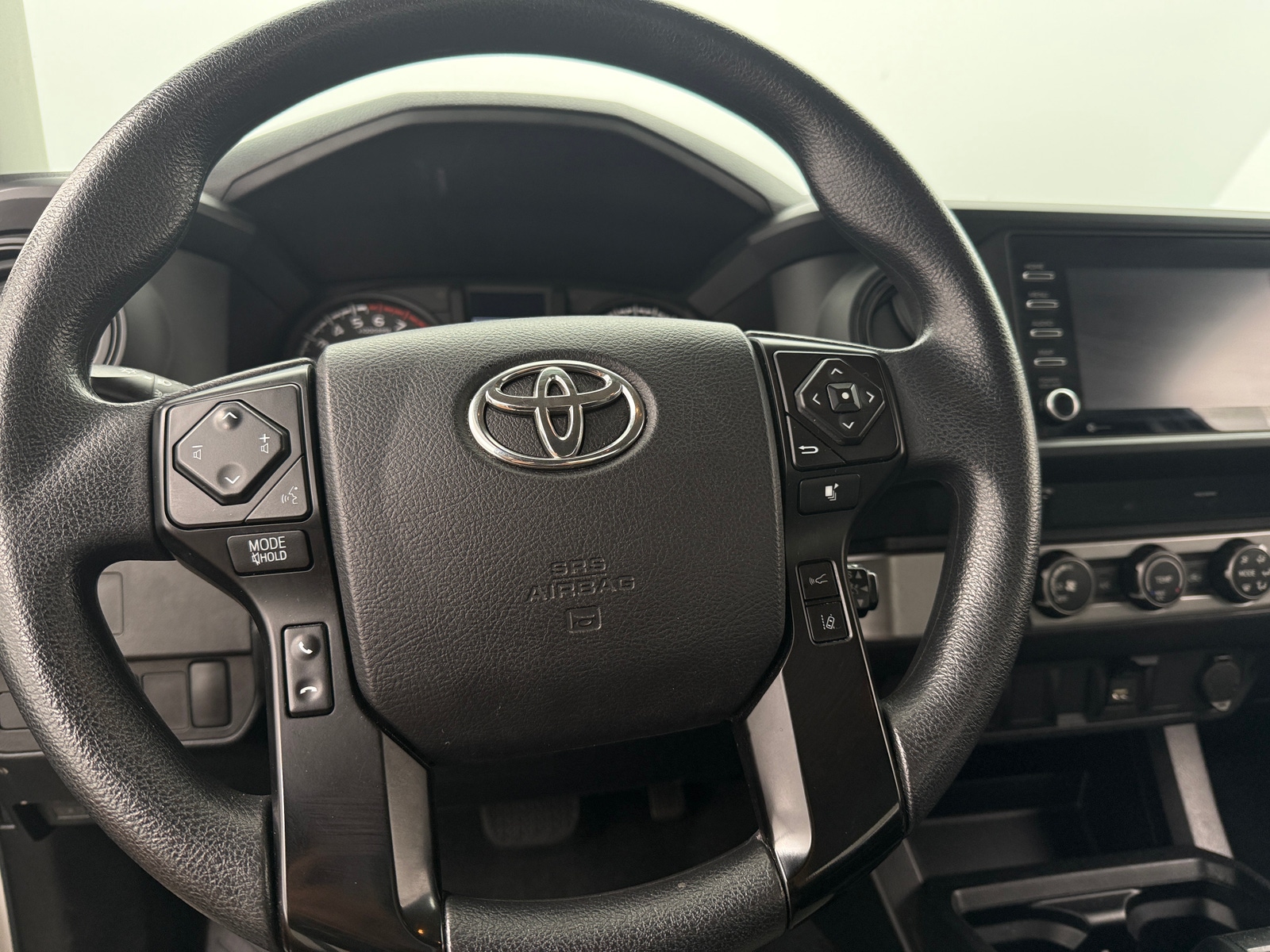 Thumbnail: 2021 Toyota Tacoma - 5