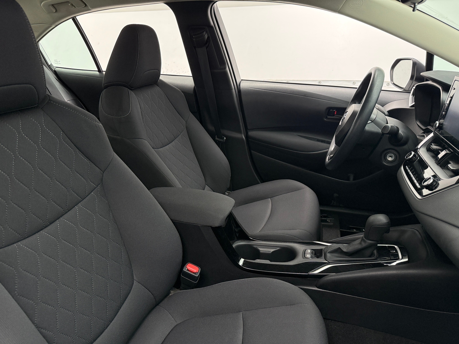 Thumbnail: 2022 Toyota Corolla - 2