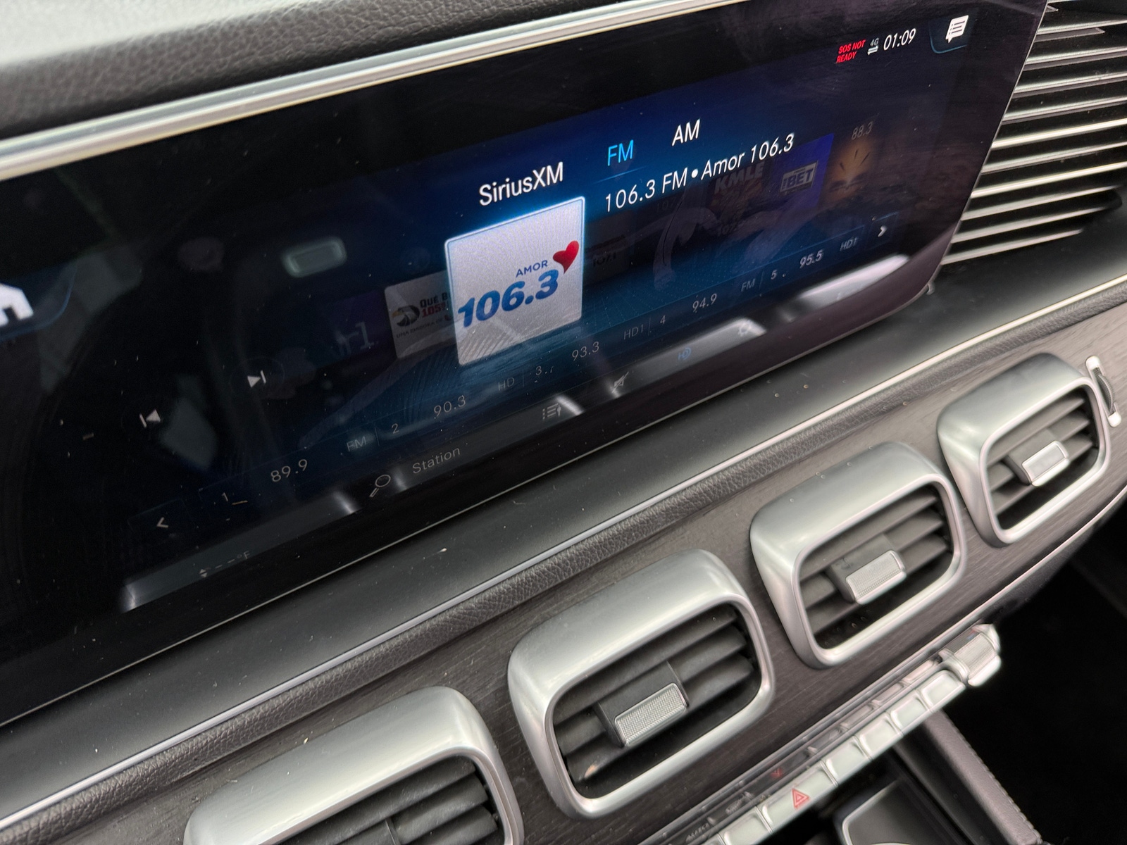 Thumbnail: 2022 Mercedes-Benz GLE - 3