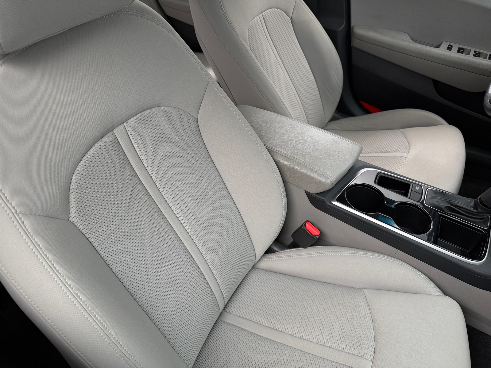 Thumbnail: 2018 Hyundai Sonata - 2