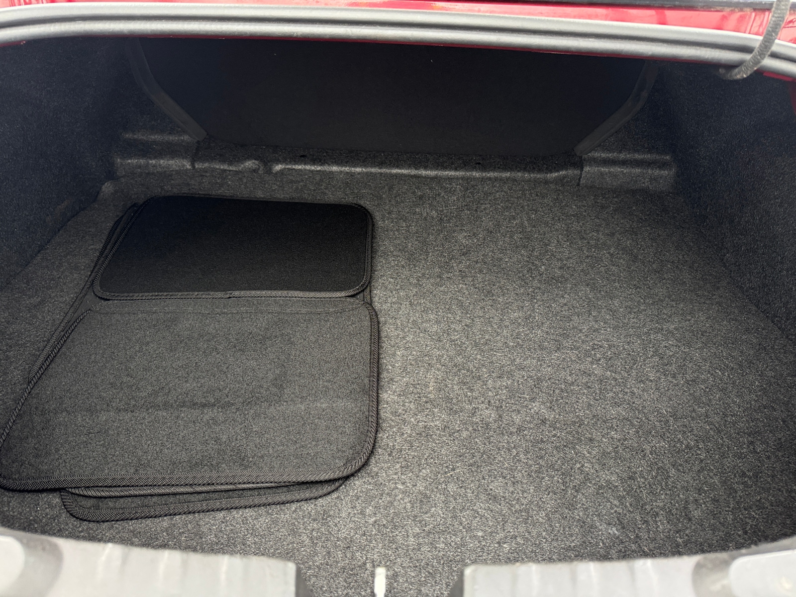 Thumbnail: 2011 Chevrolet Camaro - 5