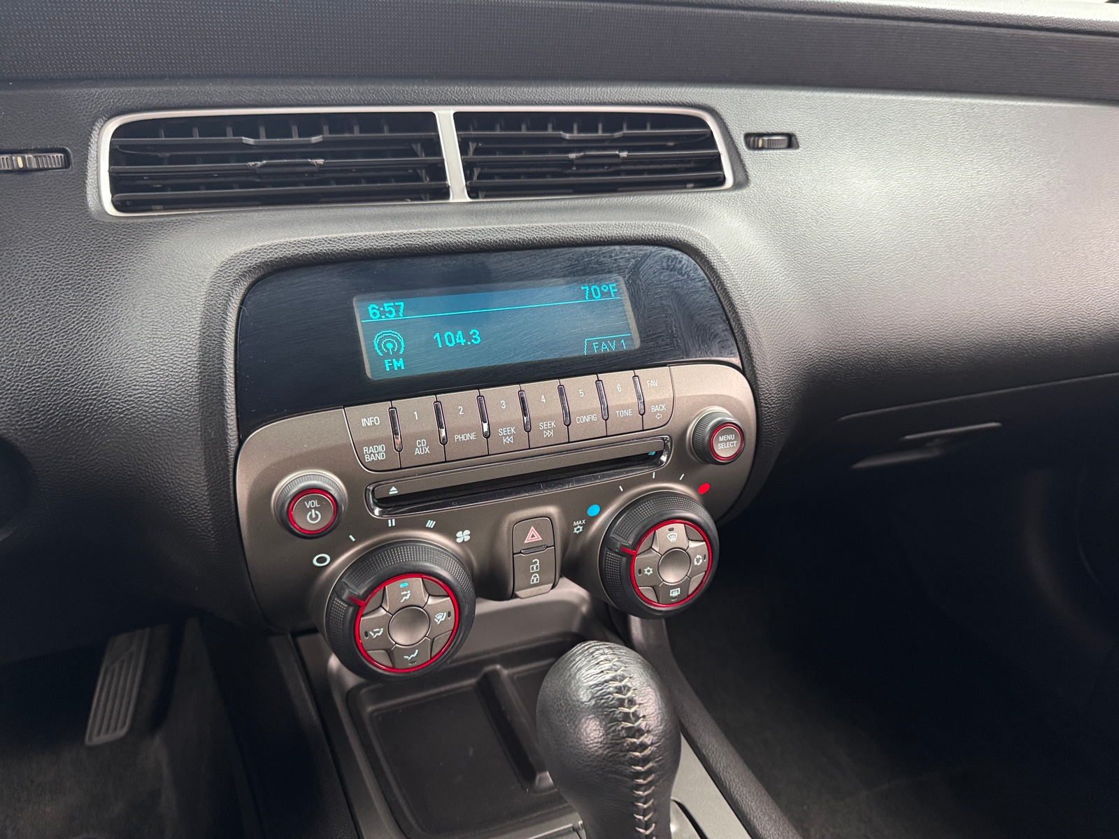 Thumbnail: 2011 Chevrolet Camaro - 3