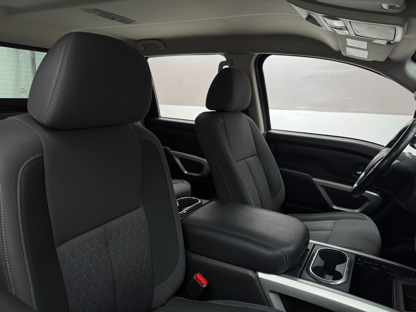 Thumbnail: 2021 Nissan Titan - 2