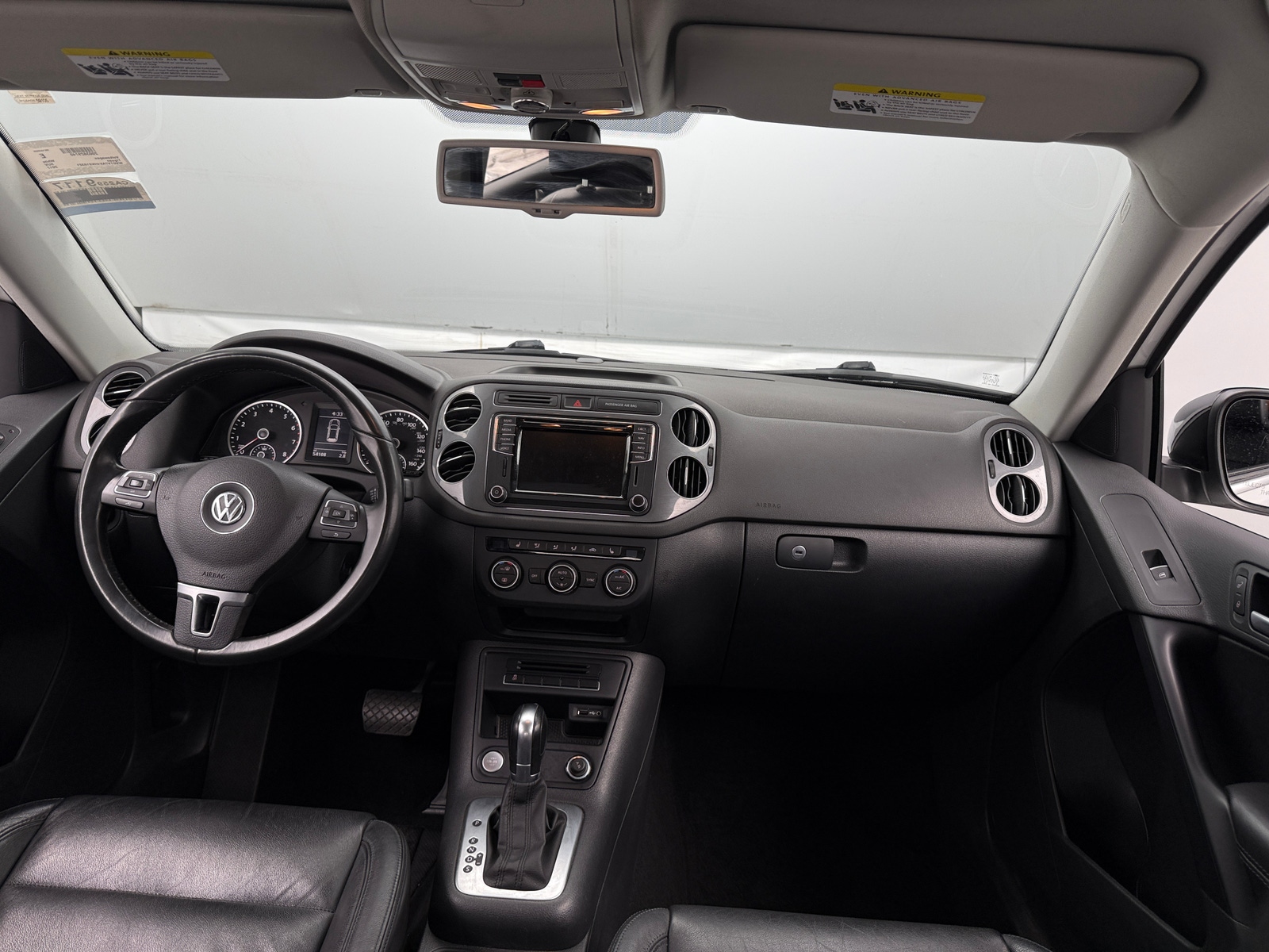Thumbnail: 2017 Volkswagen Tiguan - 2