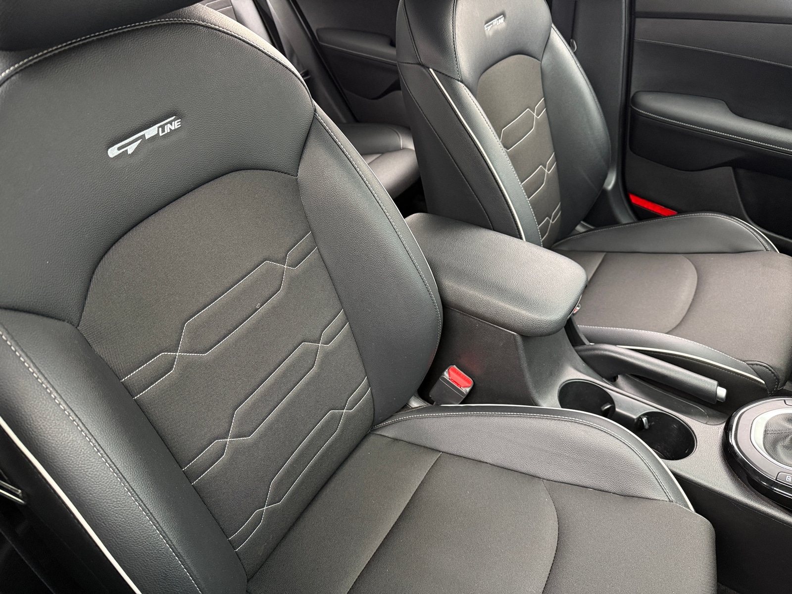 Thumbnail: 2023 Kia Forte - 2