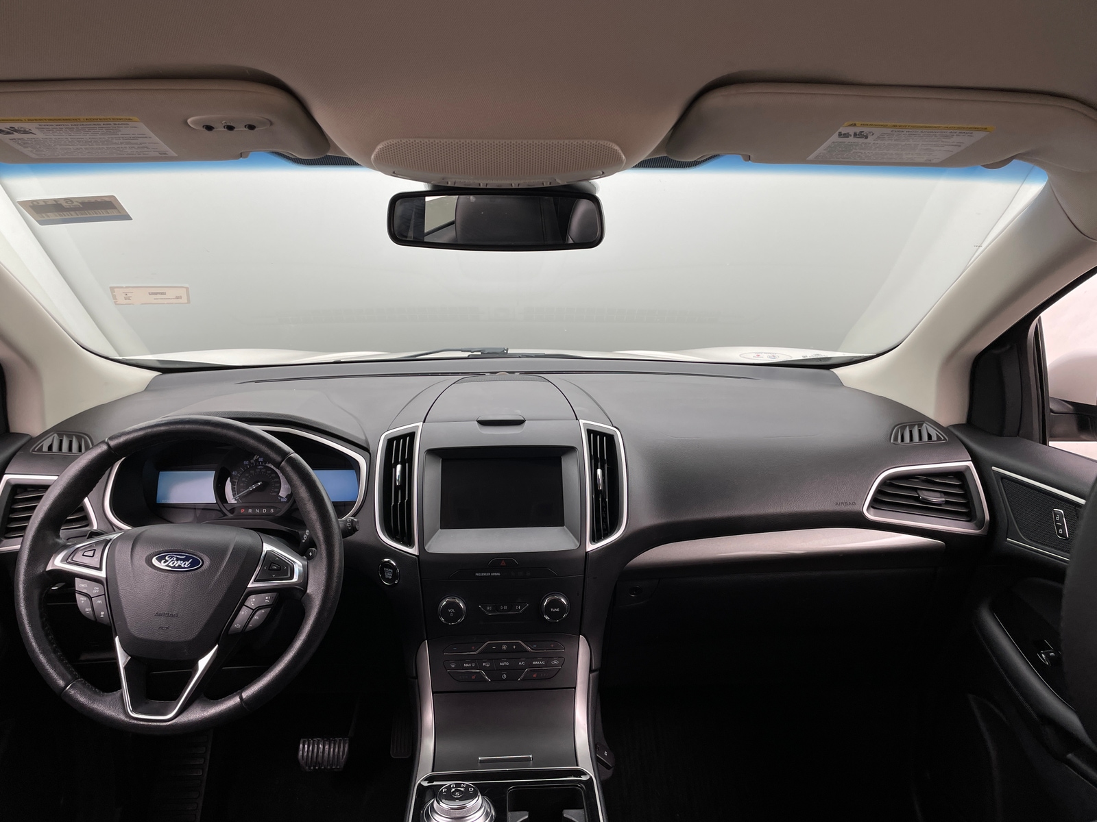 Thumbnail: 2019 Ford Edge - 3