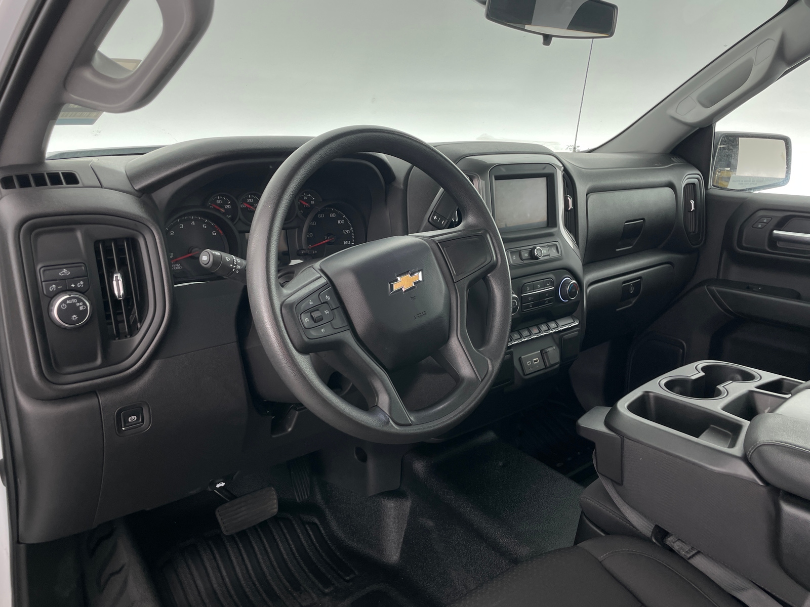 Thumbnail: 2024 Chevrolet Silverado 1500 - 3