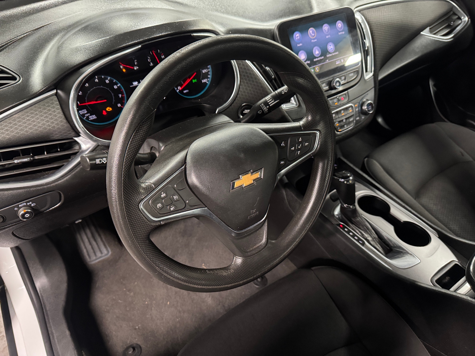 Thumbnail: 2020 Chevrolet Malibu - 5