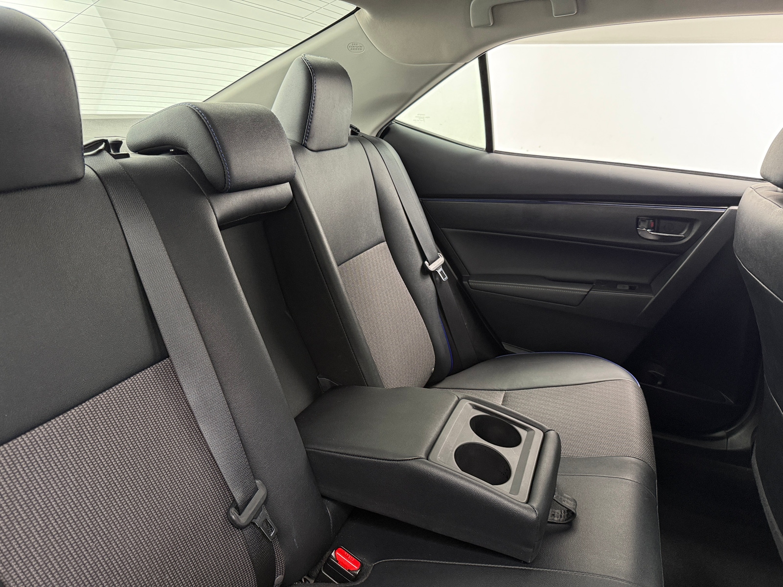 Thumbnail: 2018 Toyota Corolla - 6