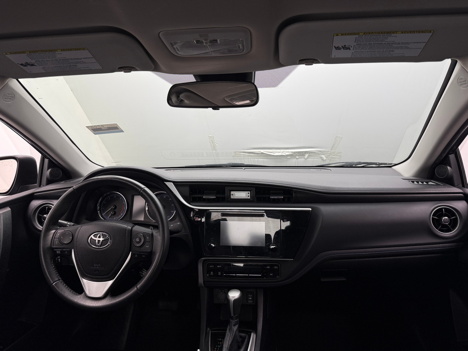 Thumbnail: 2018 Toyota Corolla - 3