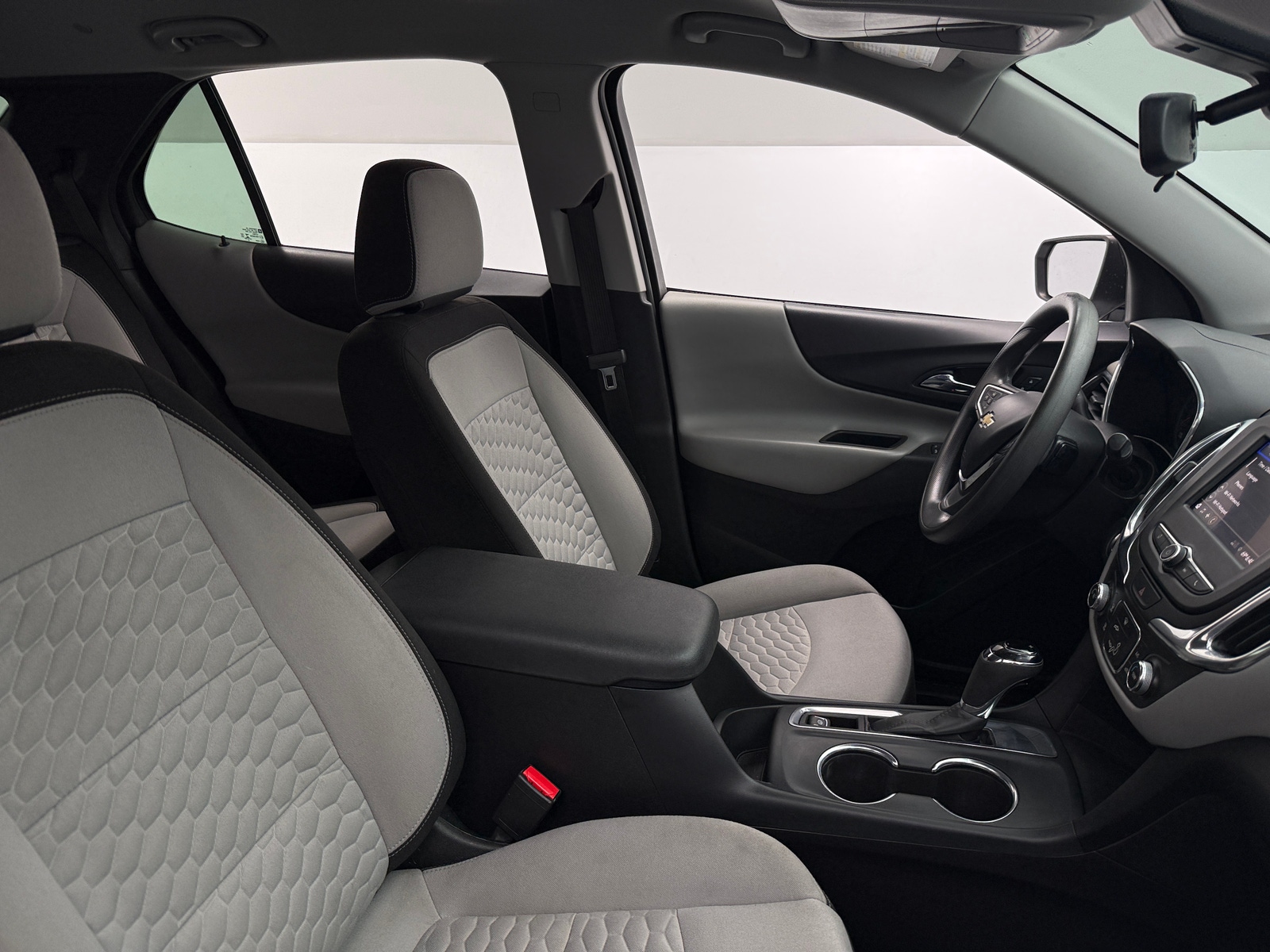 Thumbnail: 2021 Chevrolet Equinox - 2