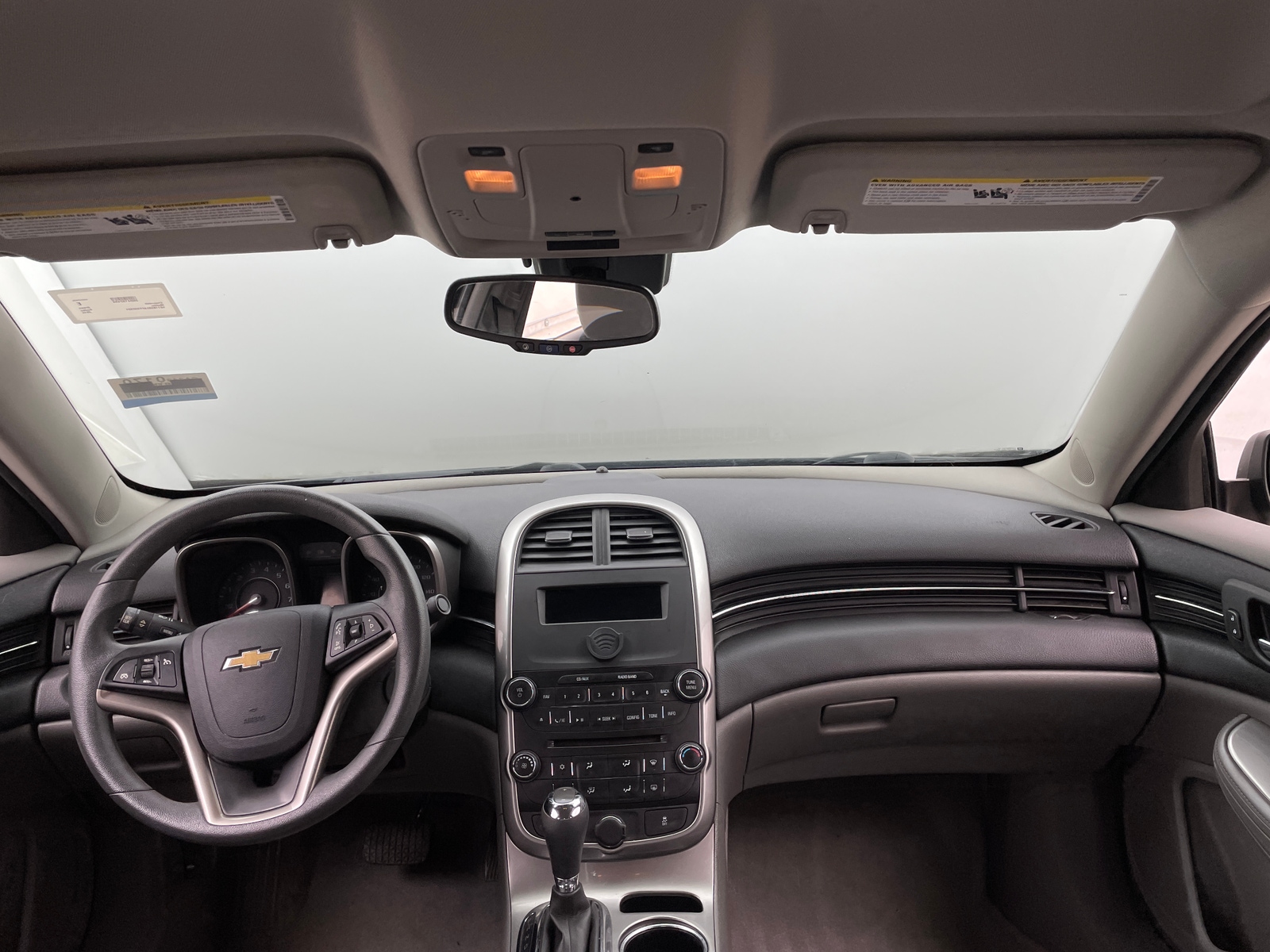 Thumbnail: 2015 Chevrolet Malibu - 3