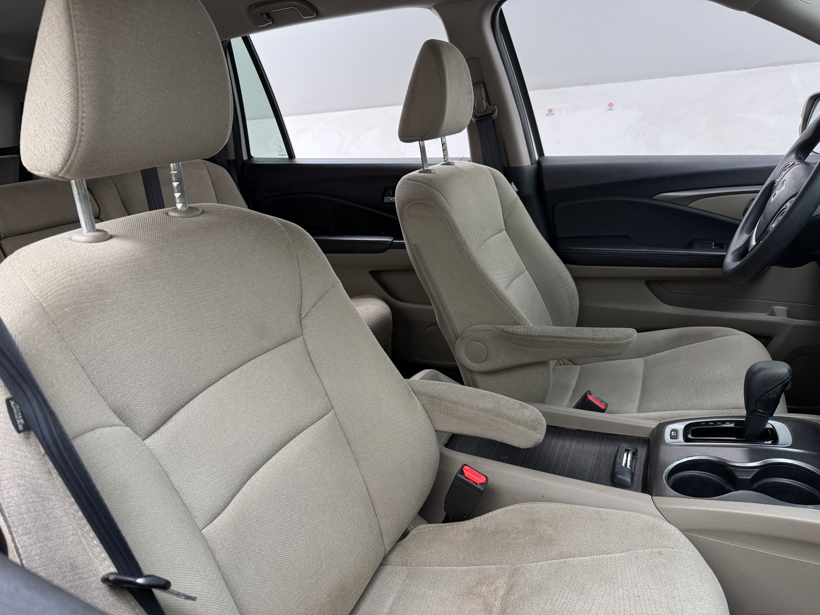 Thumbnail: 2017 Honda Pilot - 2