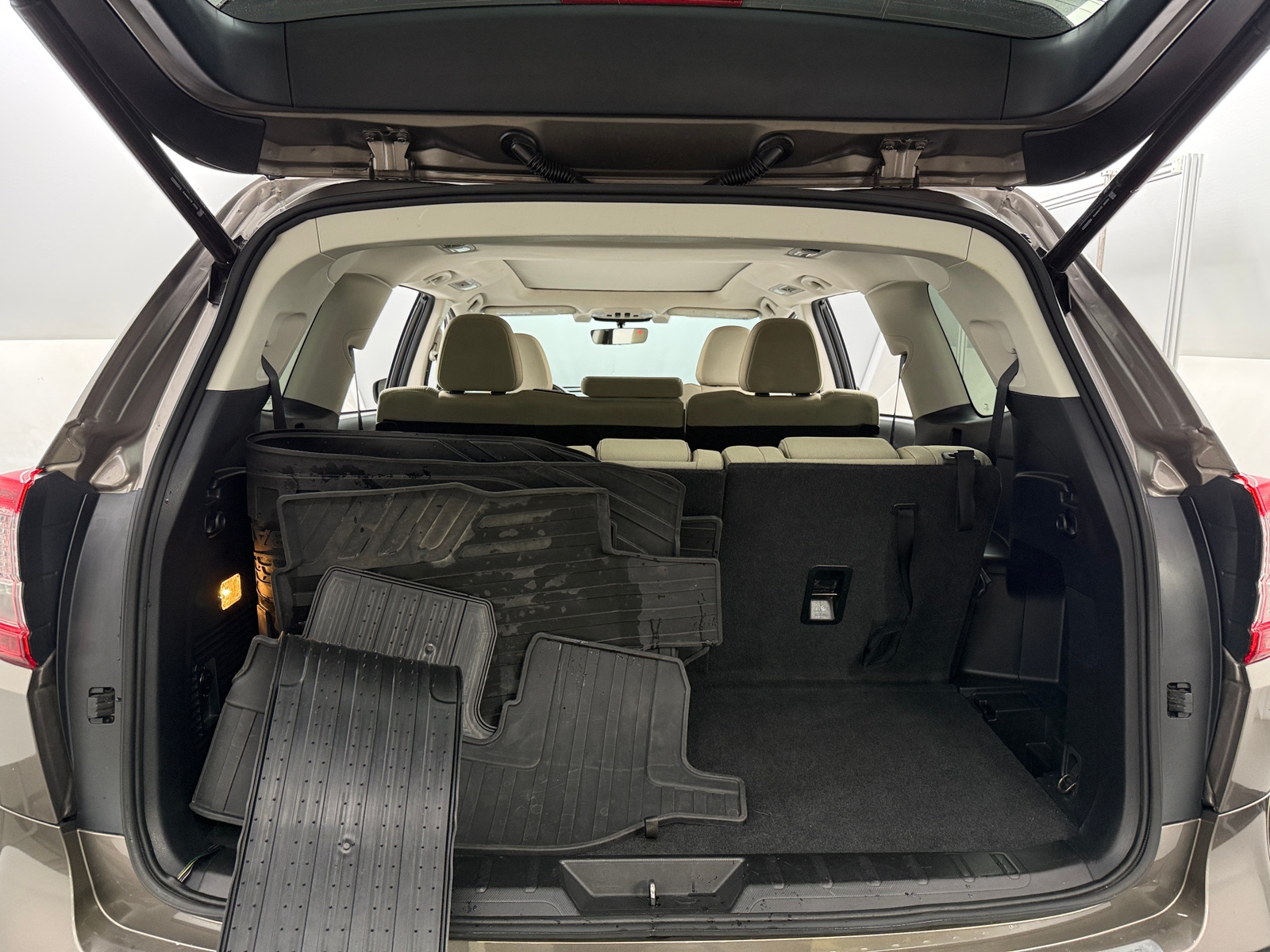 Thumbnail: 2021 Subaru Ascent - 7