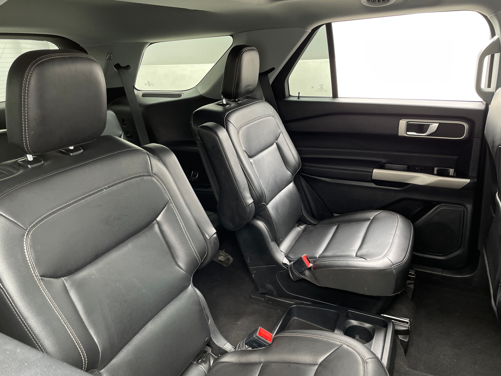 Thumbnail: 2021 Ford Explorer - 5