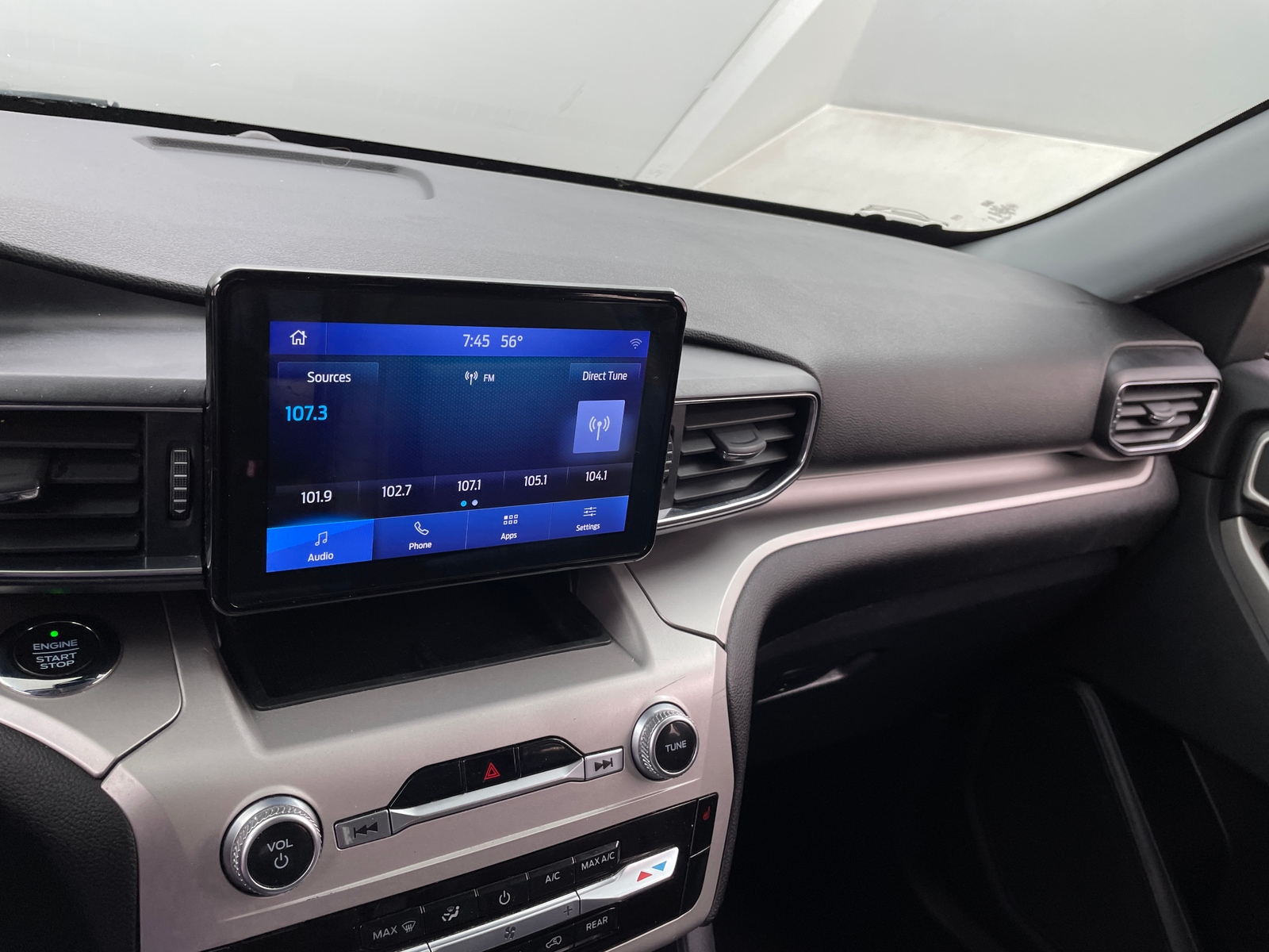 Thumbnail: 2021 Ford Explorer - 3