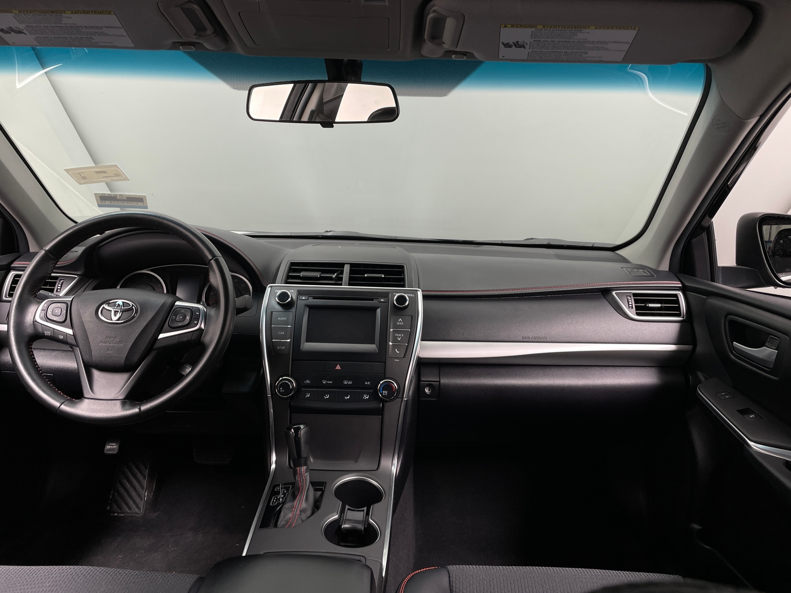 Thumbnail: 2016 Toyota Camry - 3