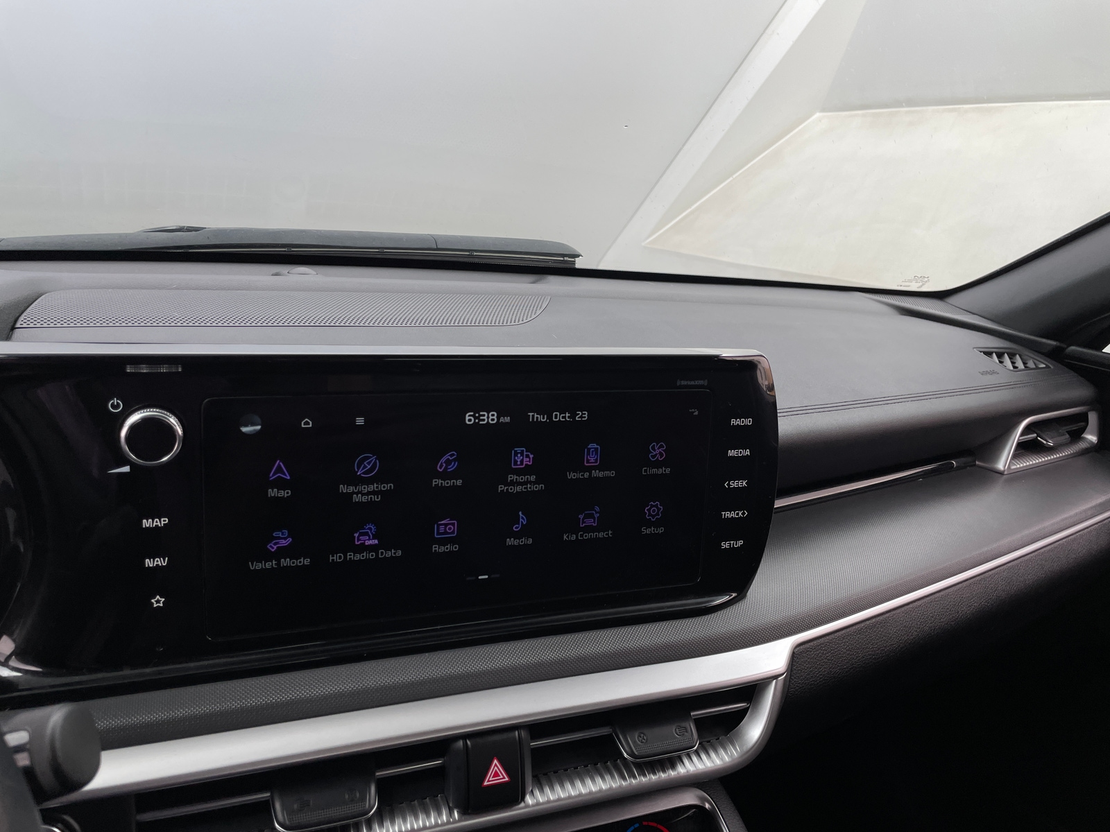 Thumbnail: 2024 Kia K5 - 4