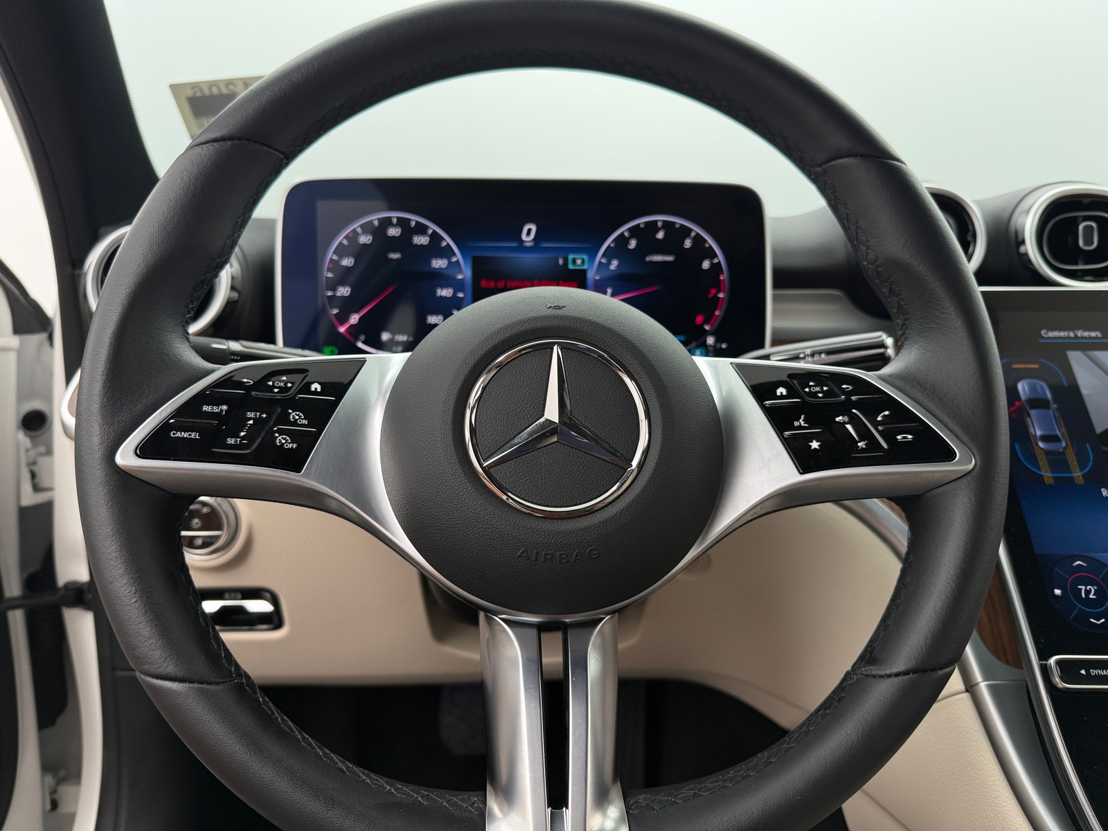 Thumbnail: 2024 Mercedes-Benz C-Class - 4