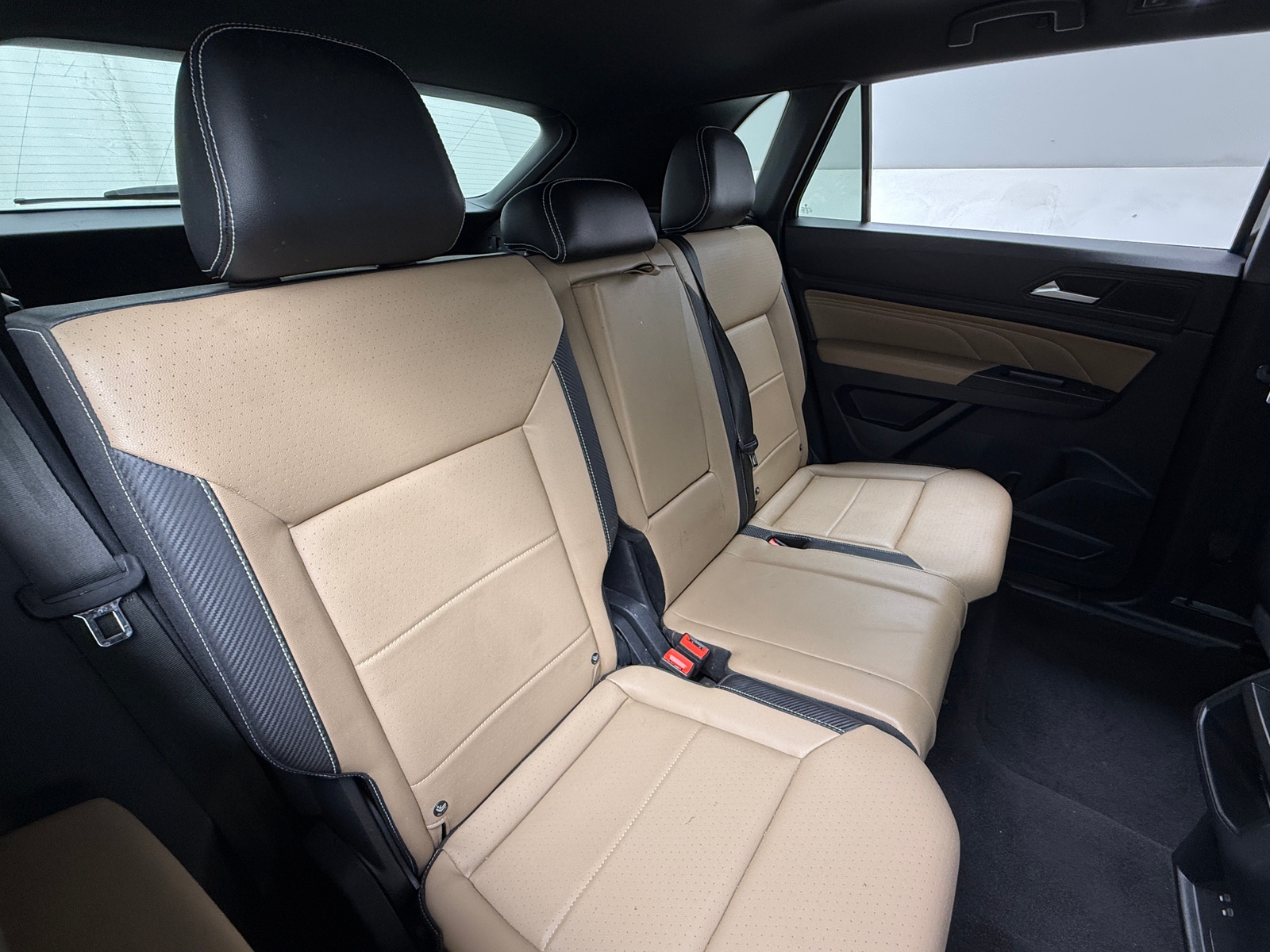 Thumbnail: 2021 Volkswagen Atlas - 5