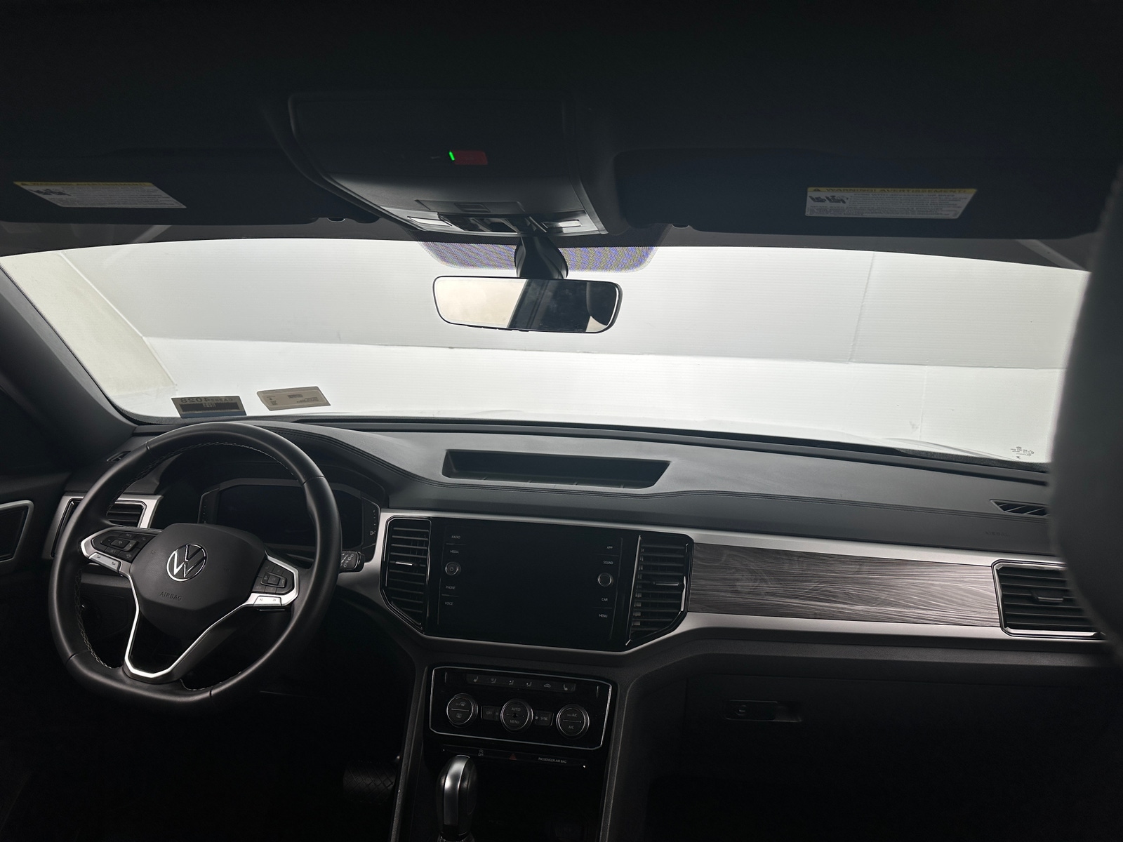 Thumbnail: 2023 Volkswagen Atlas - 2