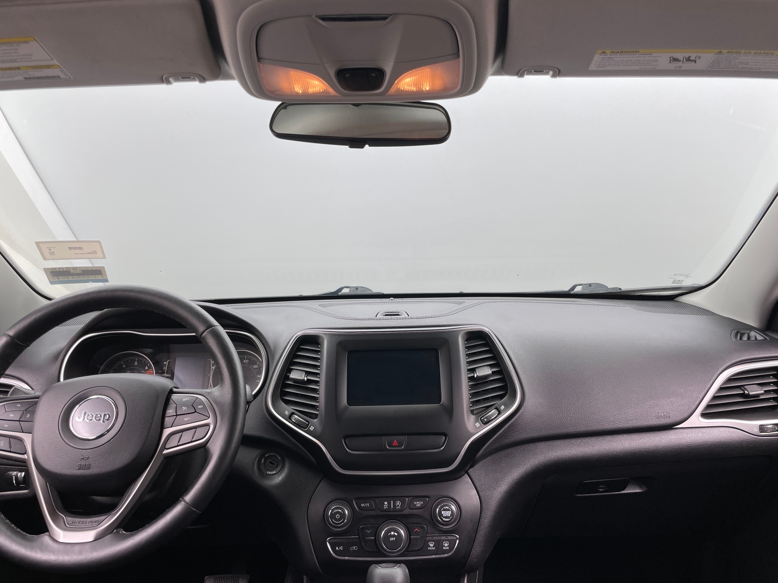 Thumbnail: 2019 Jeep Cherokee - 3