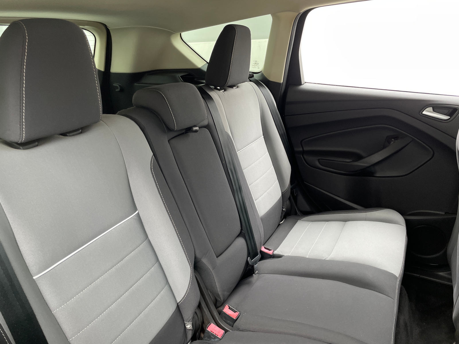 Thumbnail: 2015 Ford Escape - 6