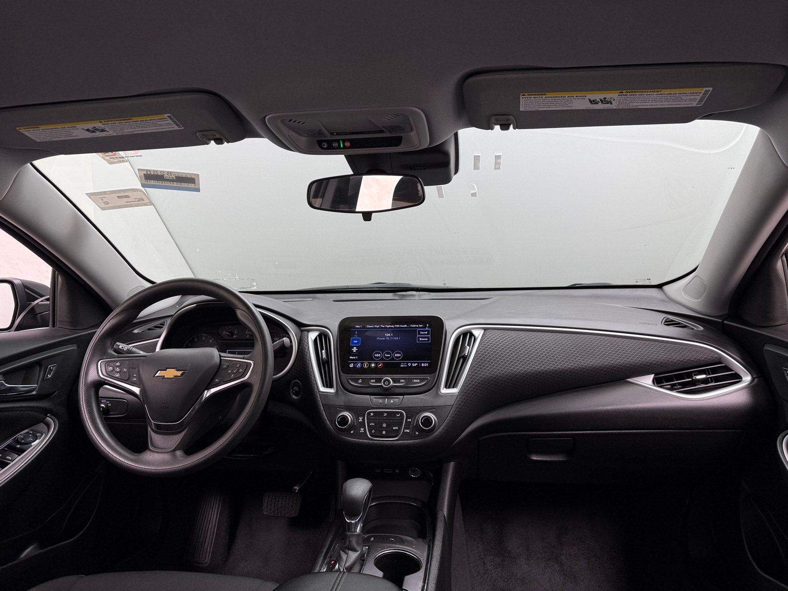 Thumbnail: 2023 Chevrolet Malibu - 3