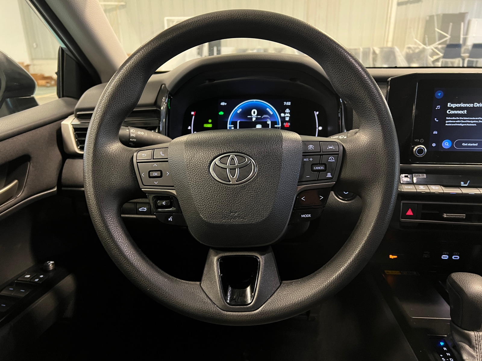 Thumbnail: 2025 Toyota Camry - 5