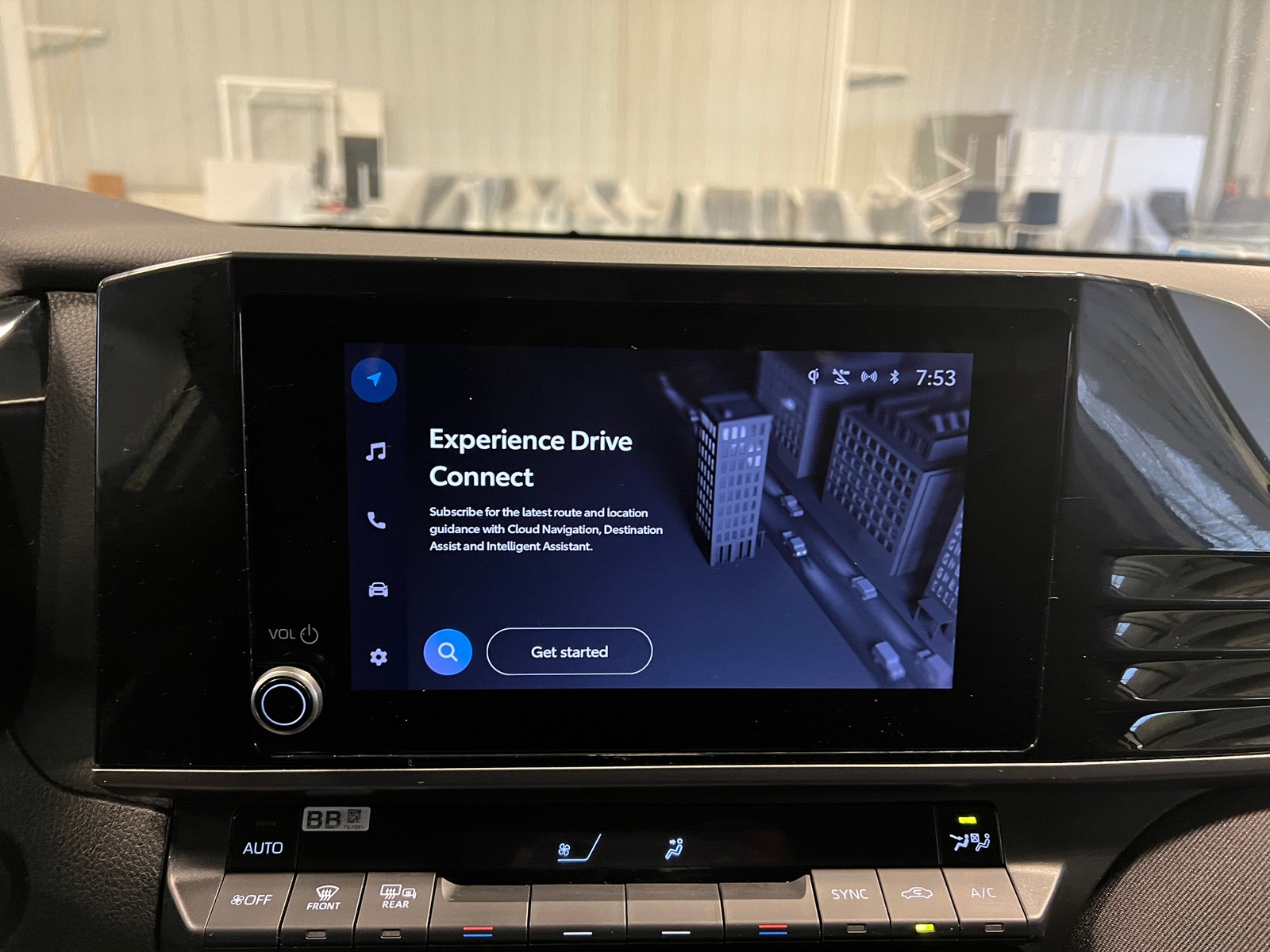 Thumbnail: 2025 Toyota Camry - 4