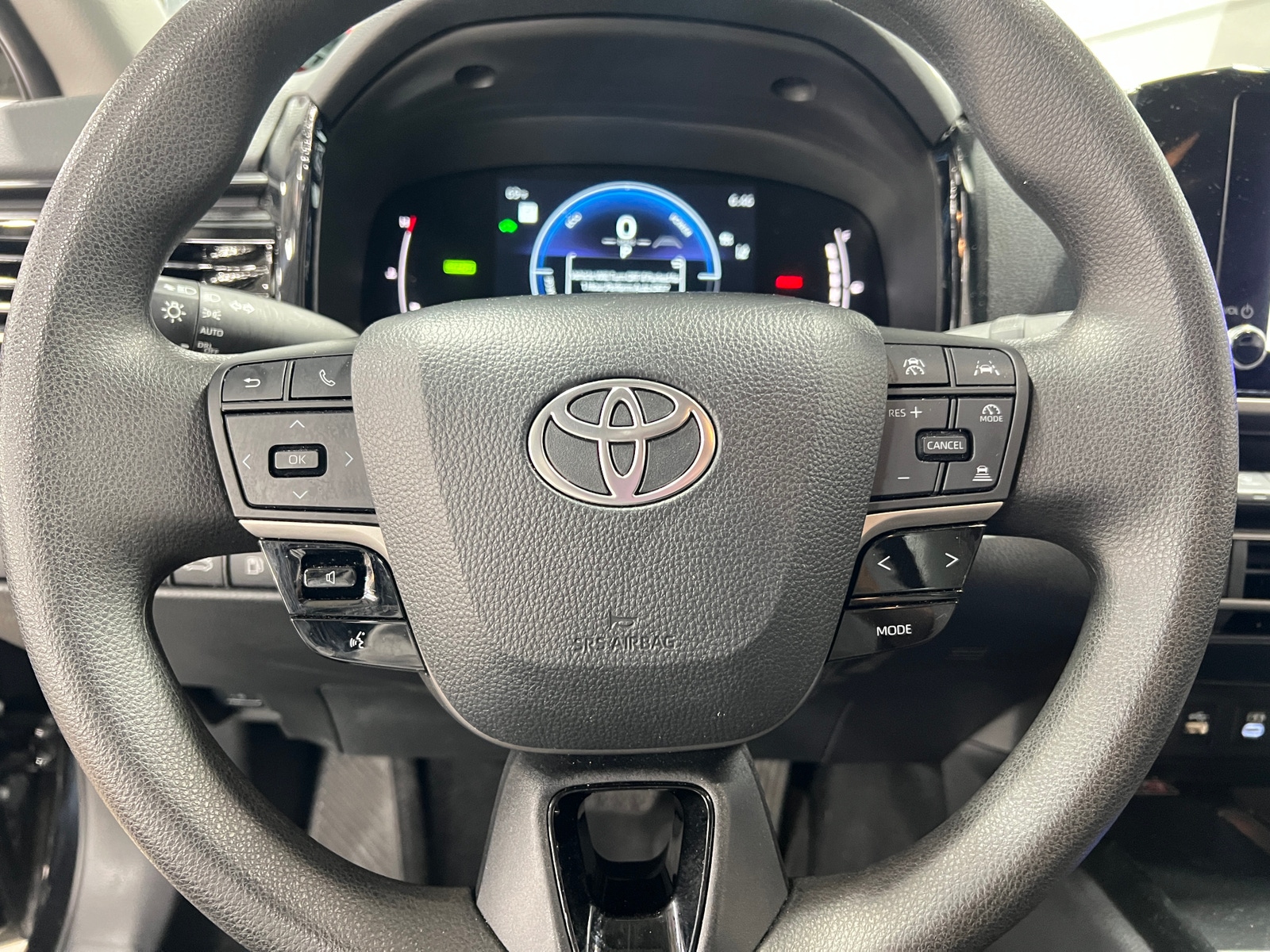 Thumbnail: 2025 Toyota Camry - 5