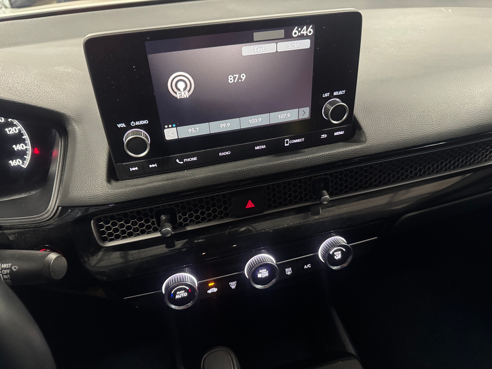 Thumbnail: 2024 Honda Civic - 4