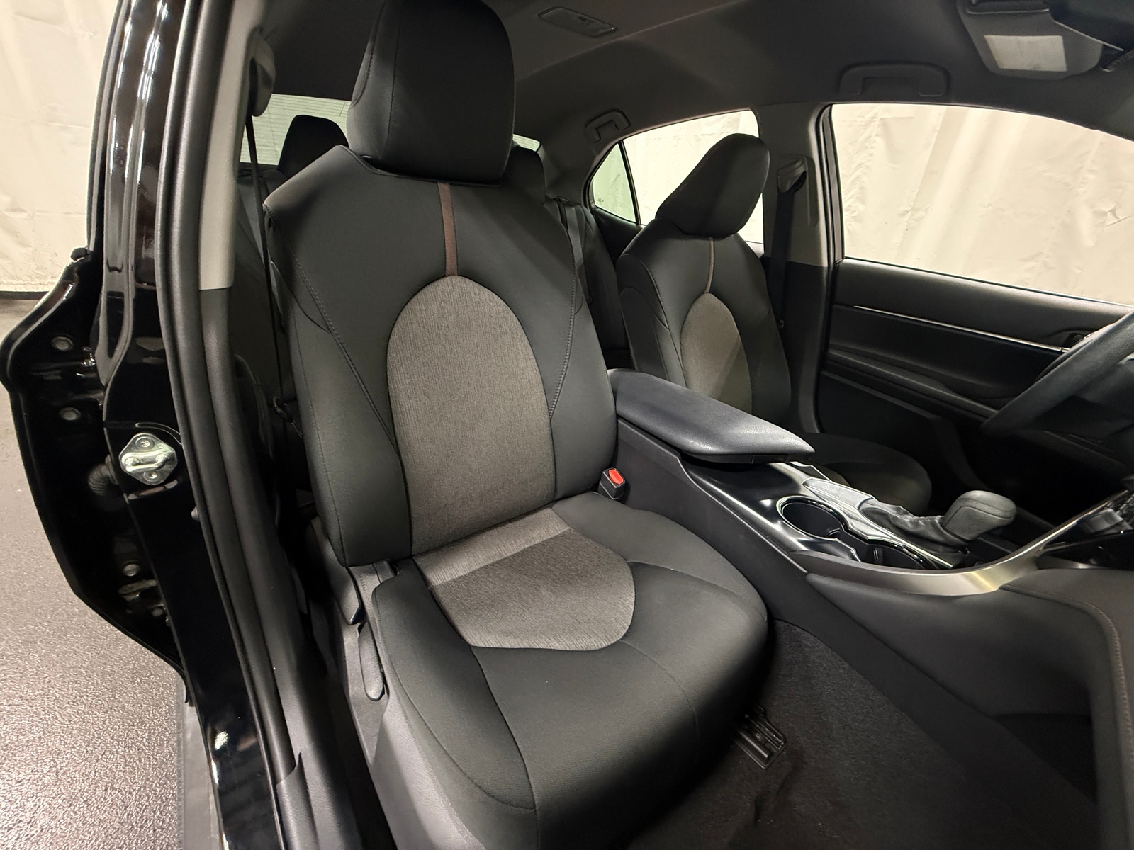 Thumbnail: 2020 Toyota Camry - 2