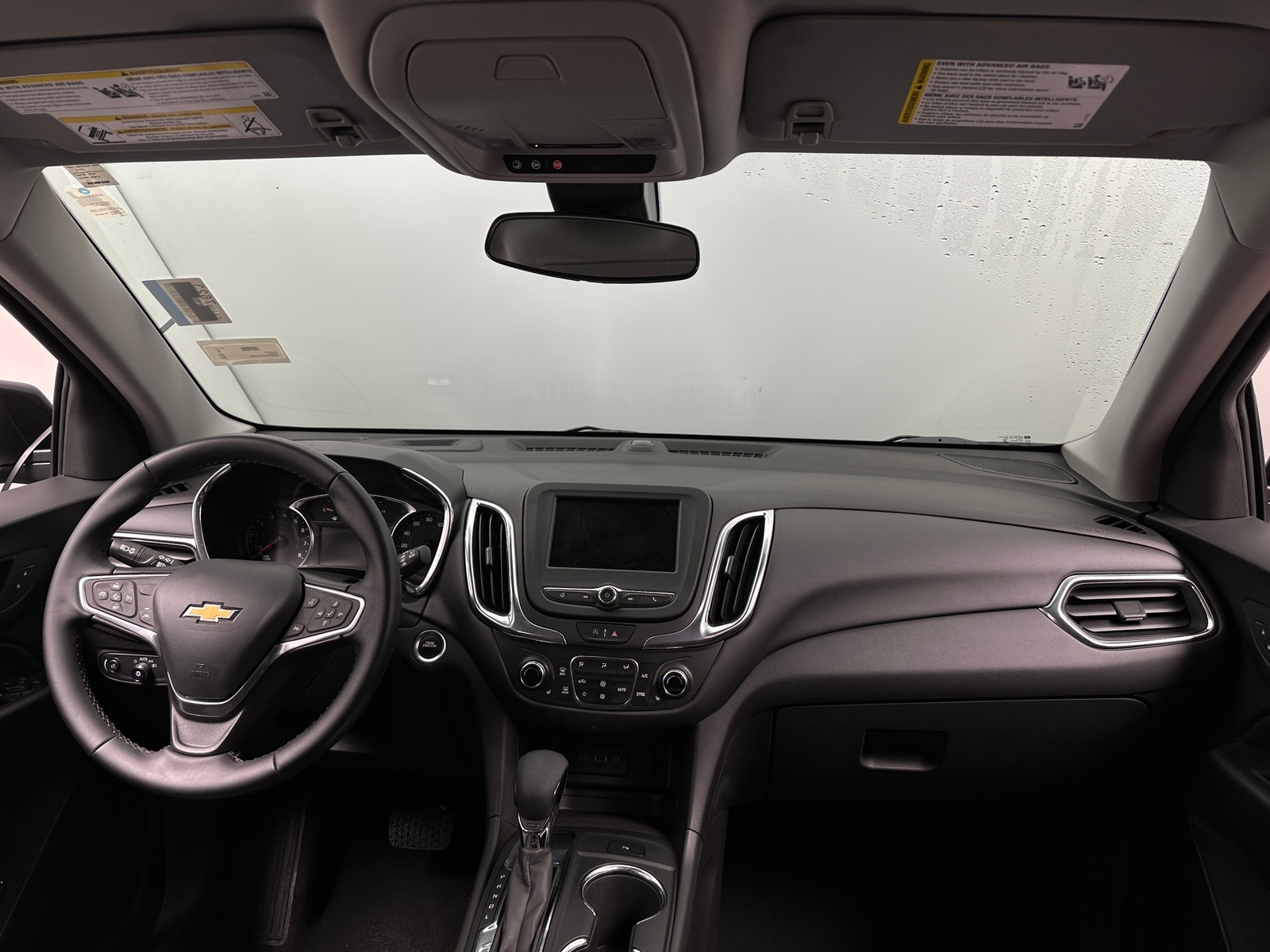 Thumbnail: 2023 Chevrolet Equinox - 3