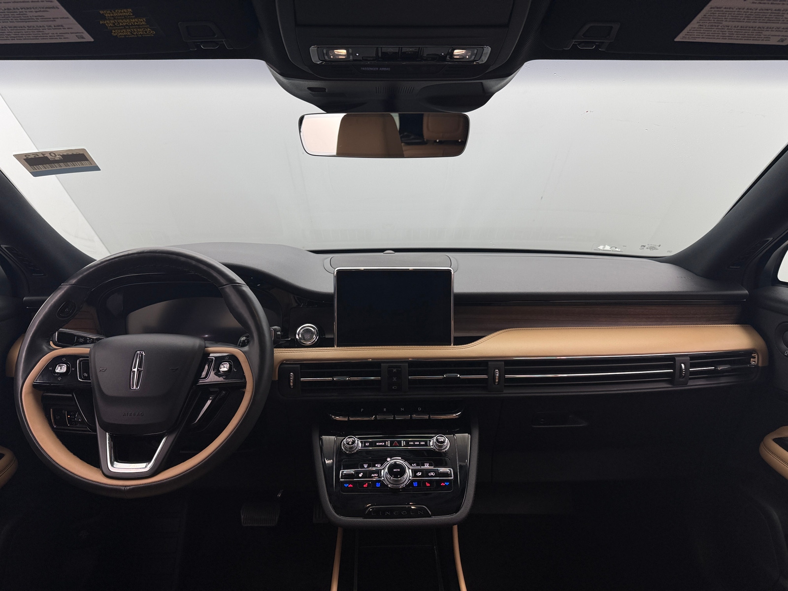 Thumbnail: 2022 Lincoln Corsair - 2