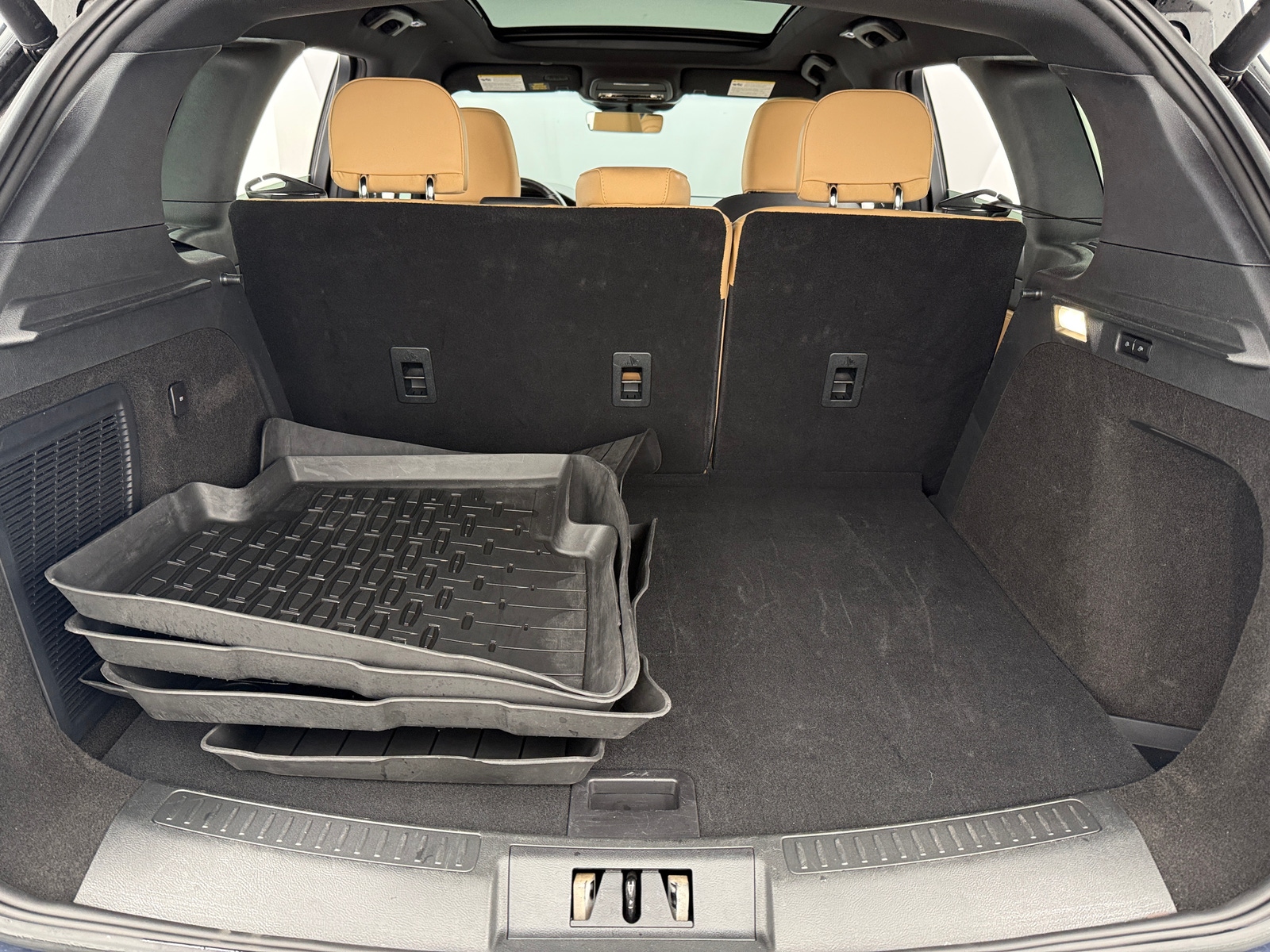 Thumbnail: 2022 Lincoln Corsair - 6