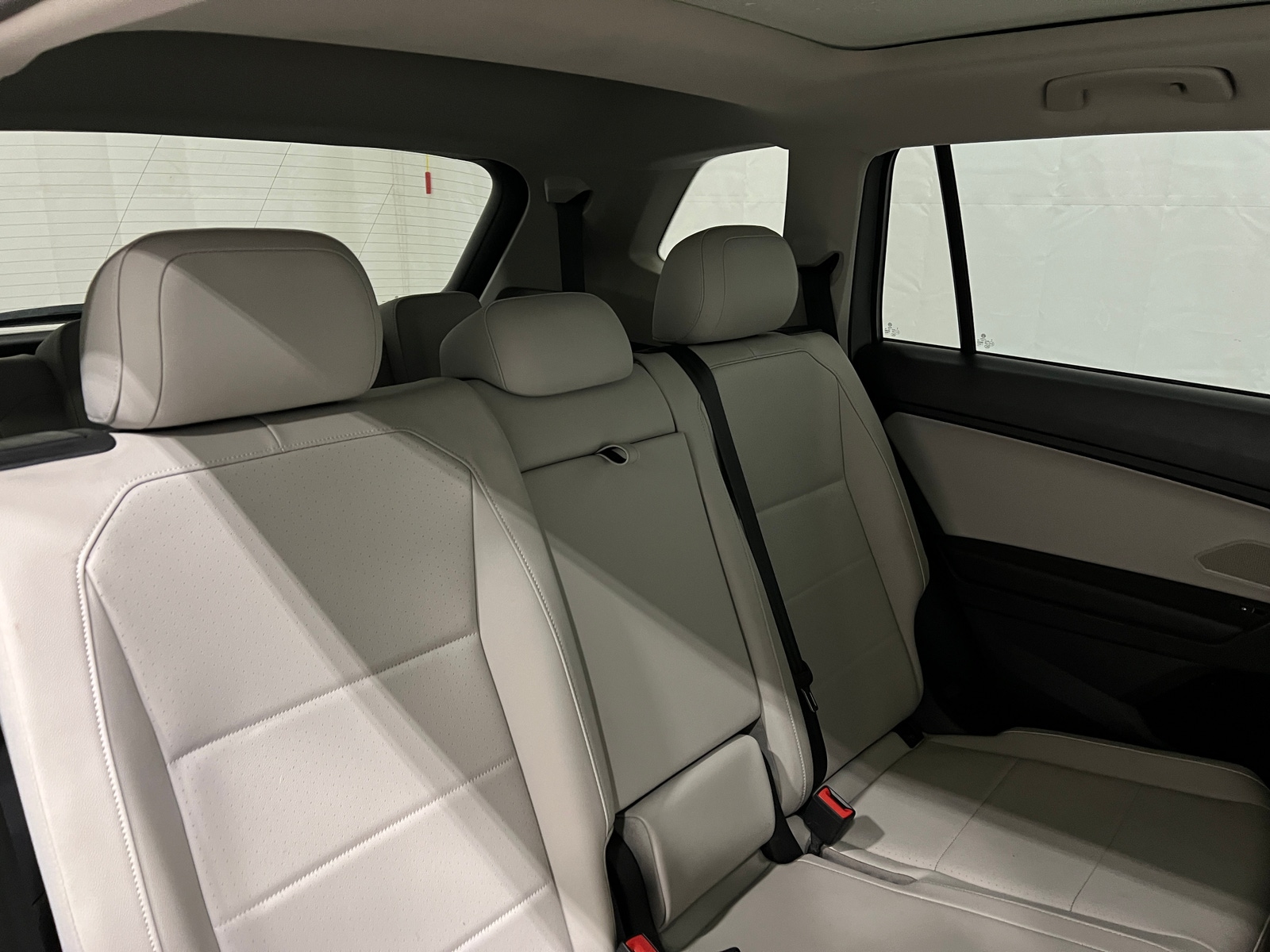 Thumbnail: 2021 Volkswagen Tiguan - 5