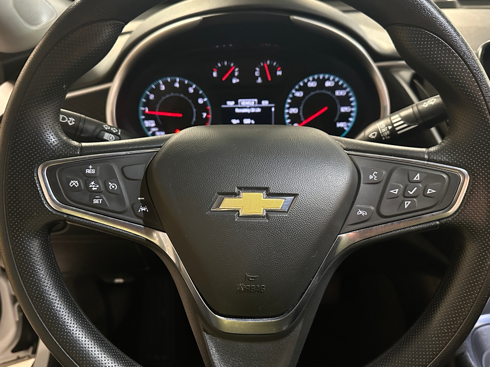 Thumbnail: 2024 Chevrolet Malibu - 5