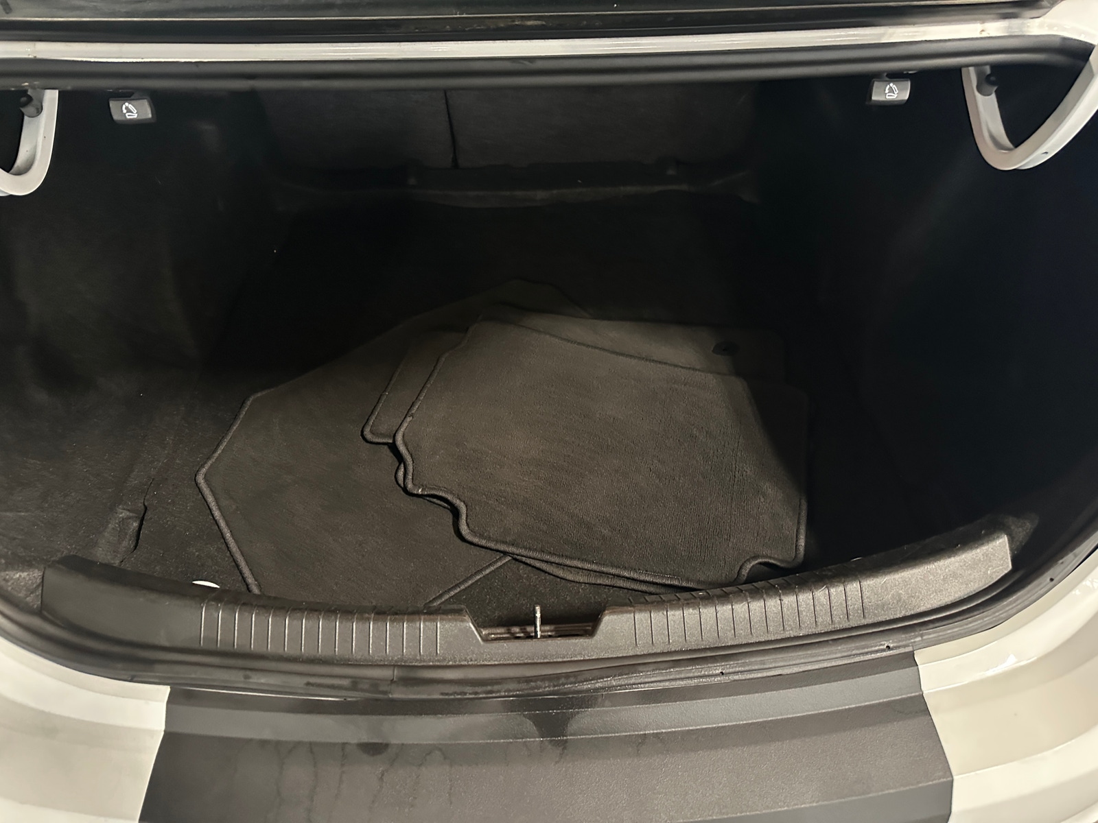 Thumbnail: 2024 Chevrolet Malibu - 7