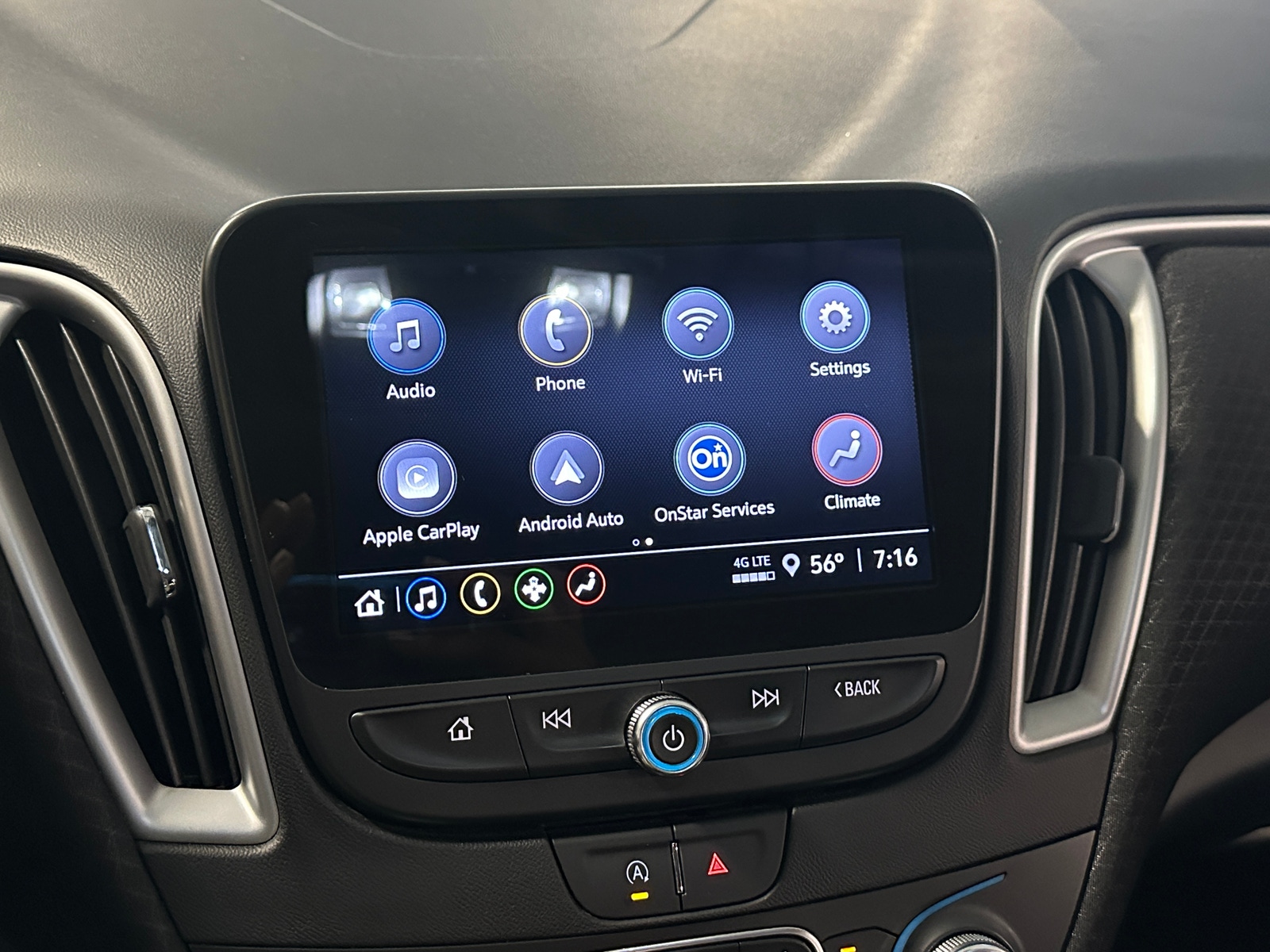 Thumbnail: 2024 Chevrolet Malibu - 4