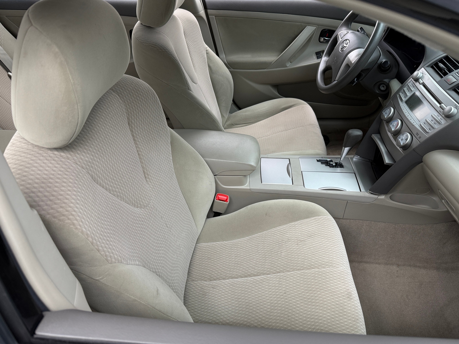 Thumbnail: 2011 Toyota Camry - 2
