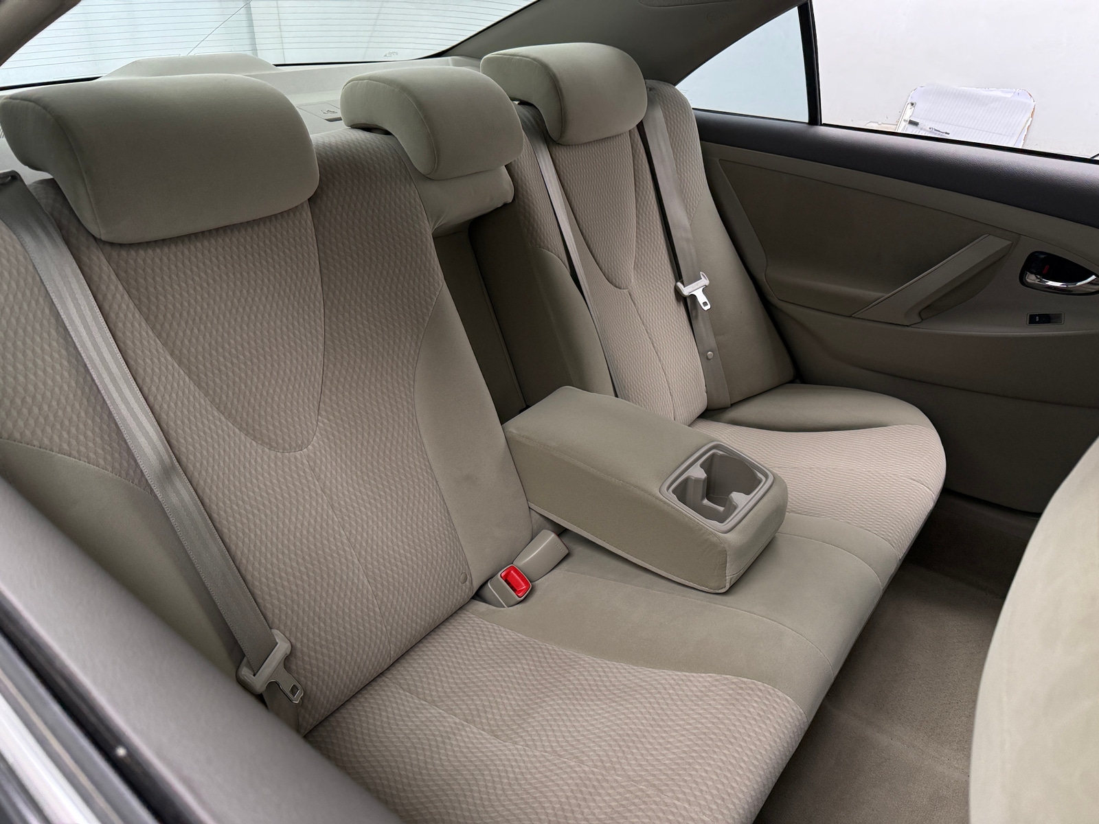 Thumbnail: 2011 Toyota Camry - 6